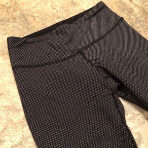 Lululemon Wunder Under leggings